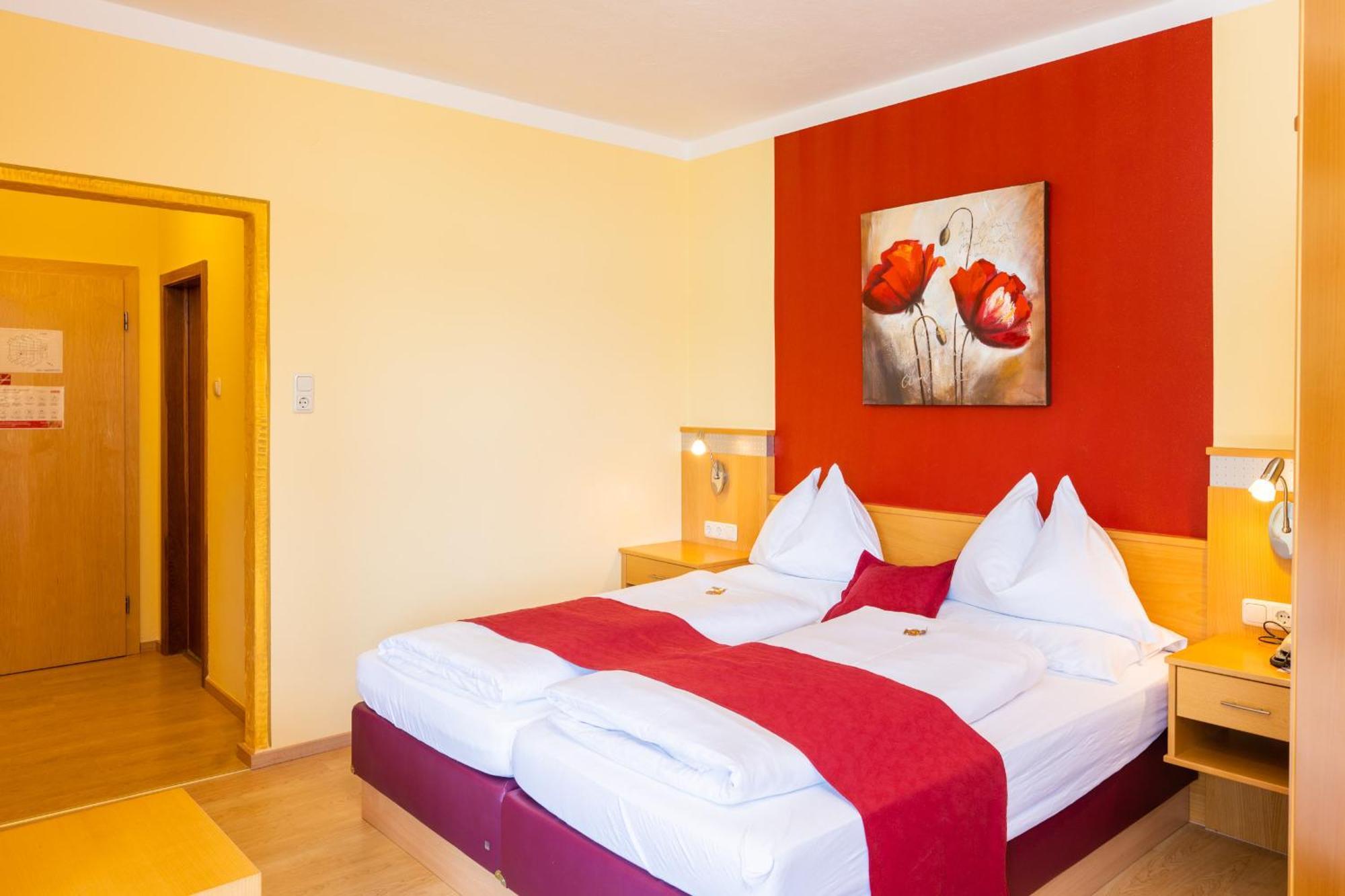 Strandhotel Schabus Velden am Worthersee Ruang foto