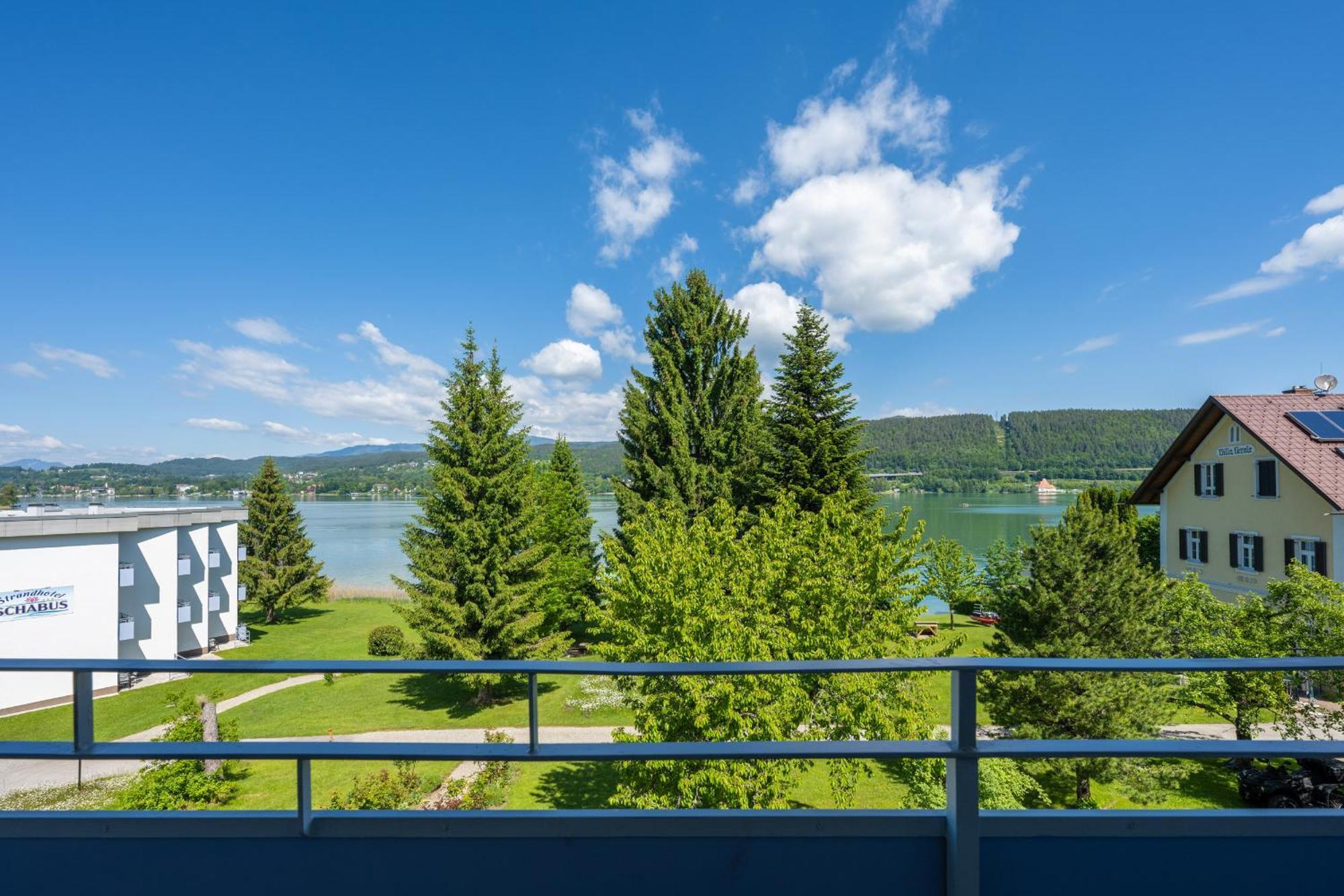 Strandhotel Schabus Velden am Worthersee Ruang foto