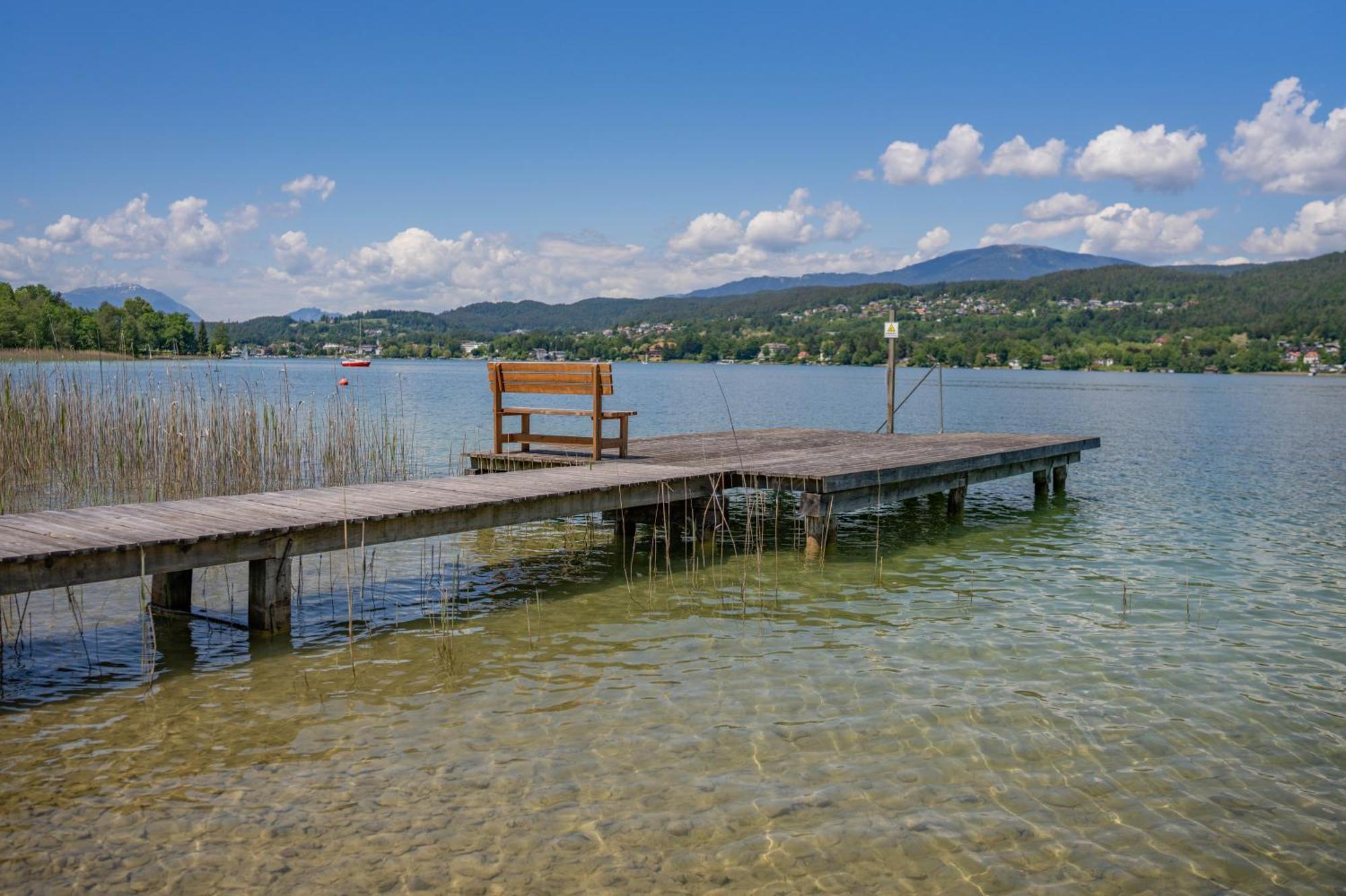 Strandhotel Schabus Velden am Worthersee Bagian luar foto